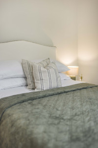 the furnishing touches charles place 81A5282