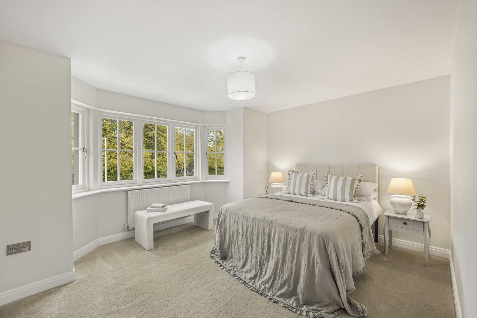 the furnishing touches charles place 81A5302